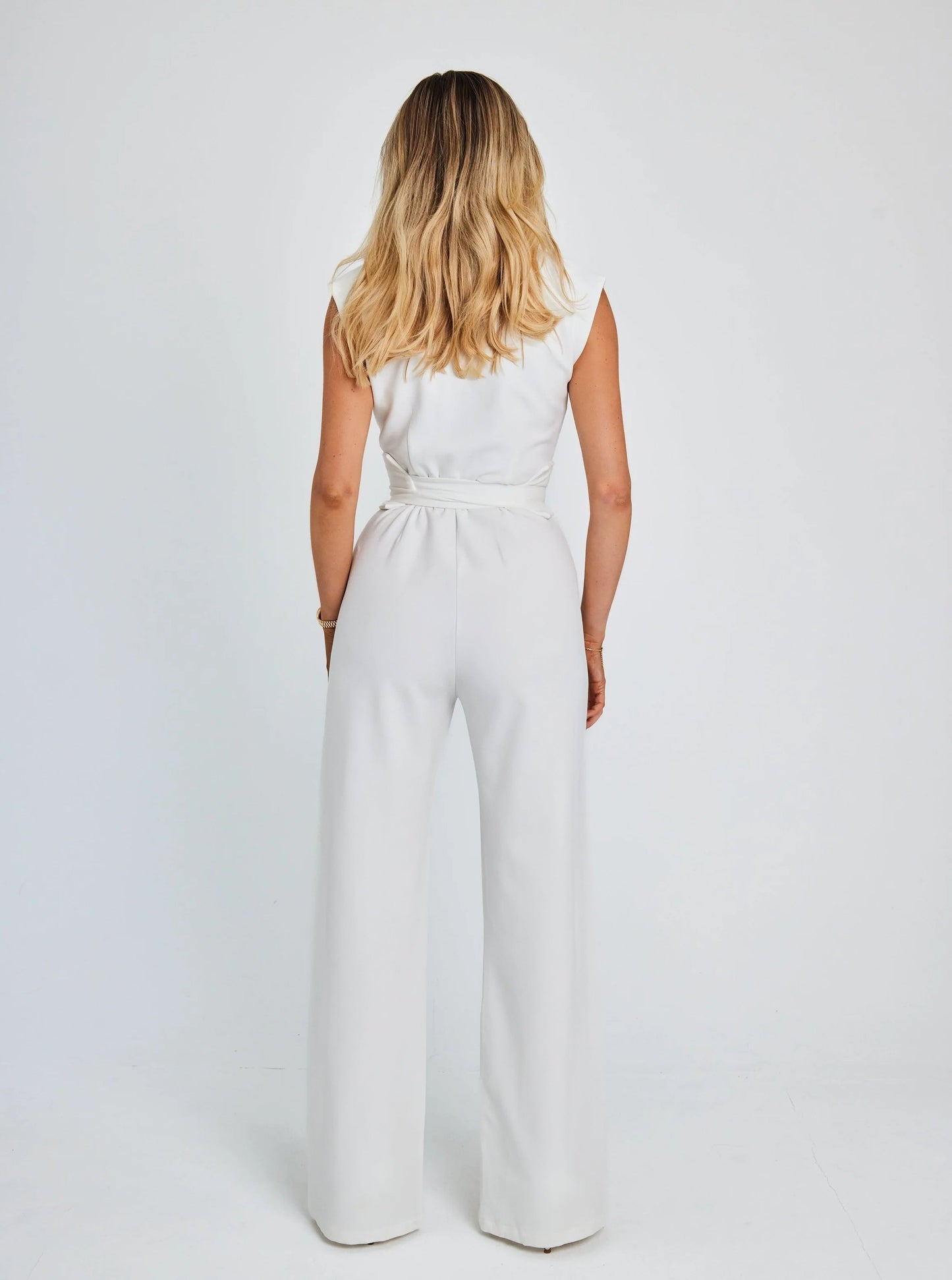 JUNE | SLEEVELESS JUMPSUIT